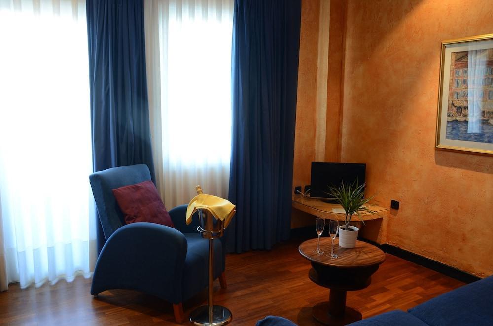 Hotel Tikar